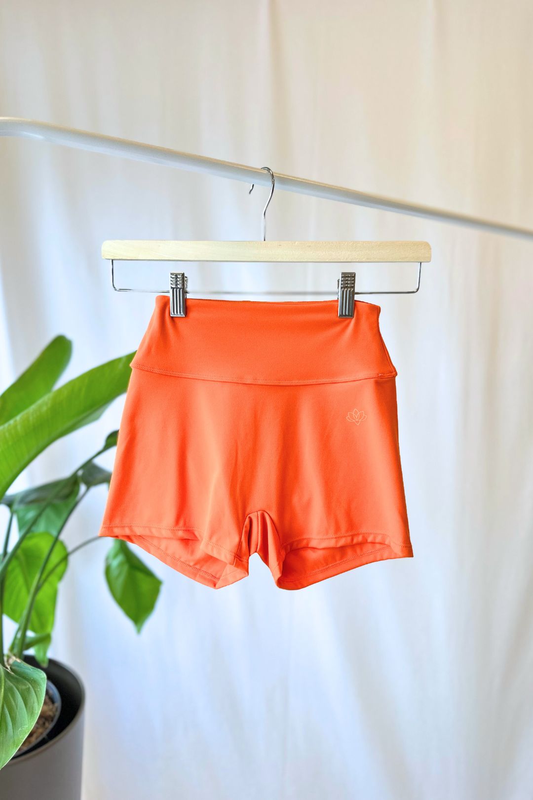Jentle - Evy Shorts (Orange)