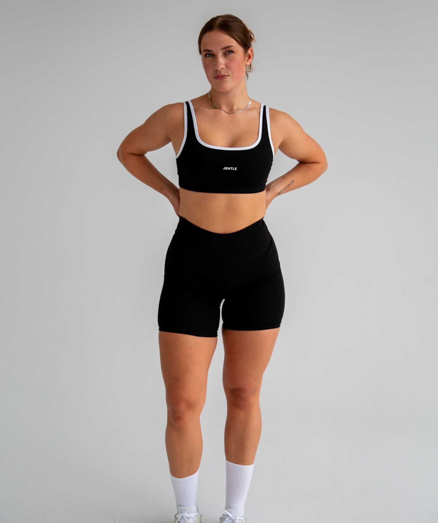 Day Sports Bra (Black/White)