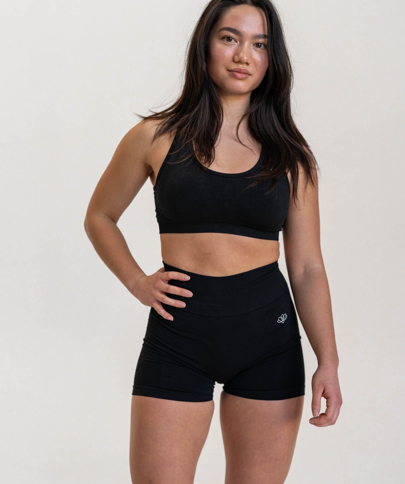 Jentle - Arise Shorts (Black)