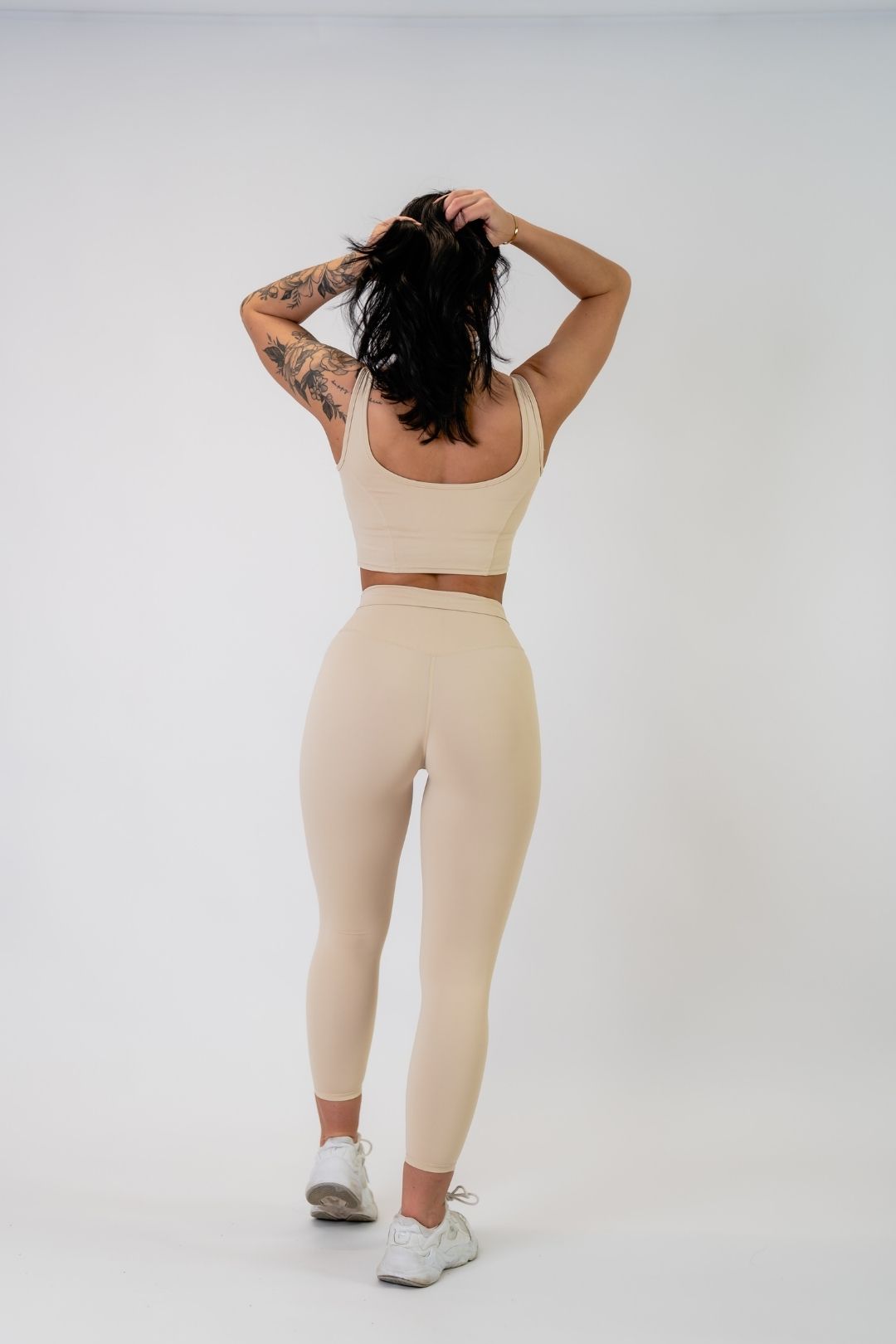 Jentle - Taylor Crop (Beige)